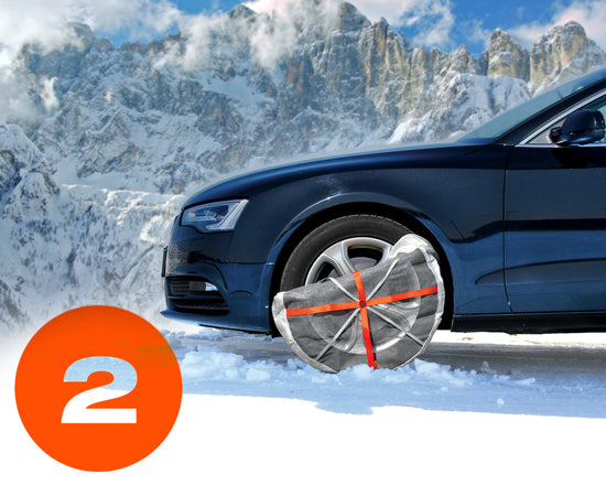 Montageschritt 2 für das Aufziehen von AutoSock auf einen PKW